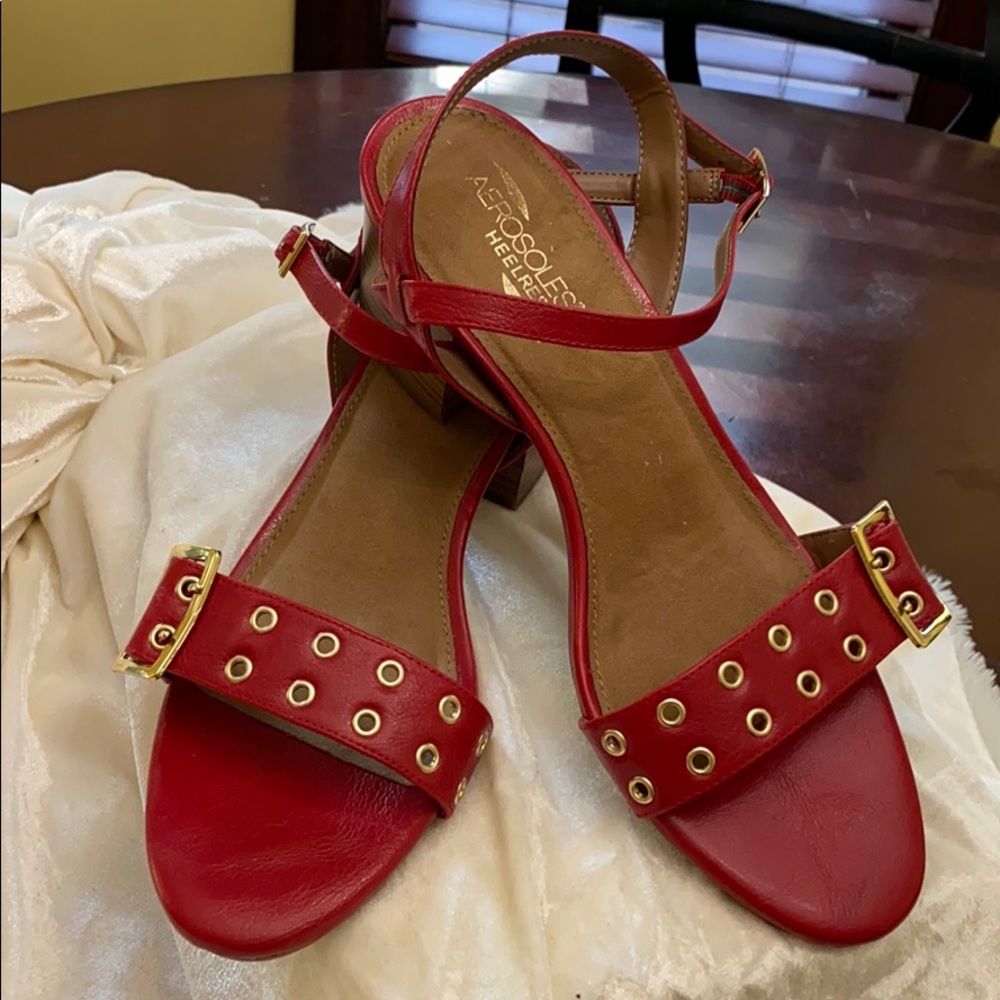 Really Cute Aerosoles Sandals